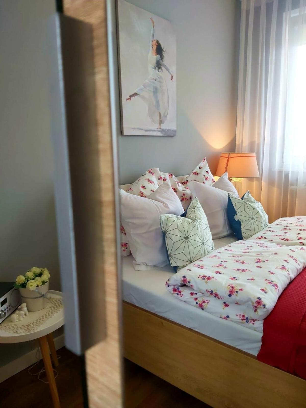 Apartament Jarzebina Kołobrzeg Esterno foto