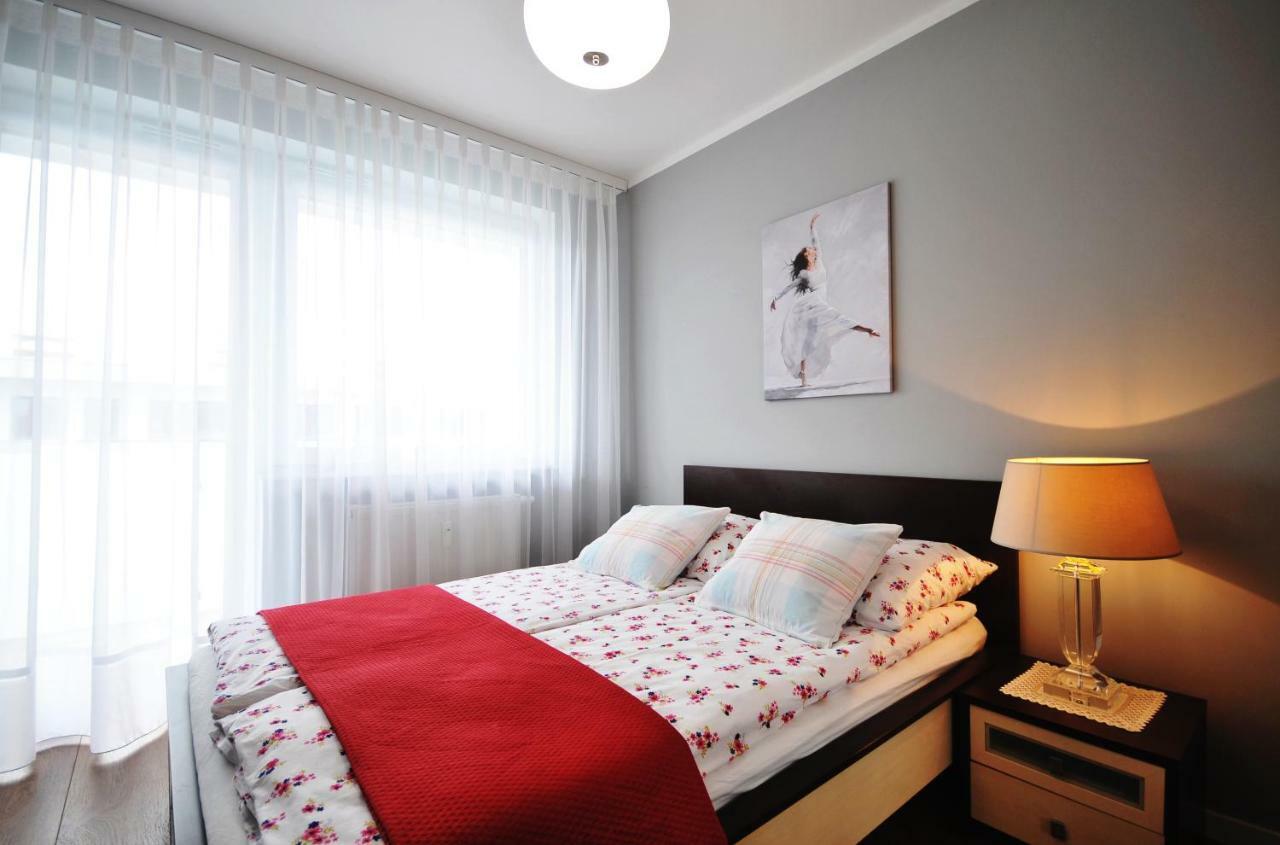 Apartament Jarzebina Kołobrzeg Esterno foto